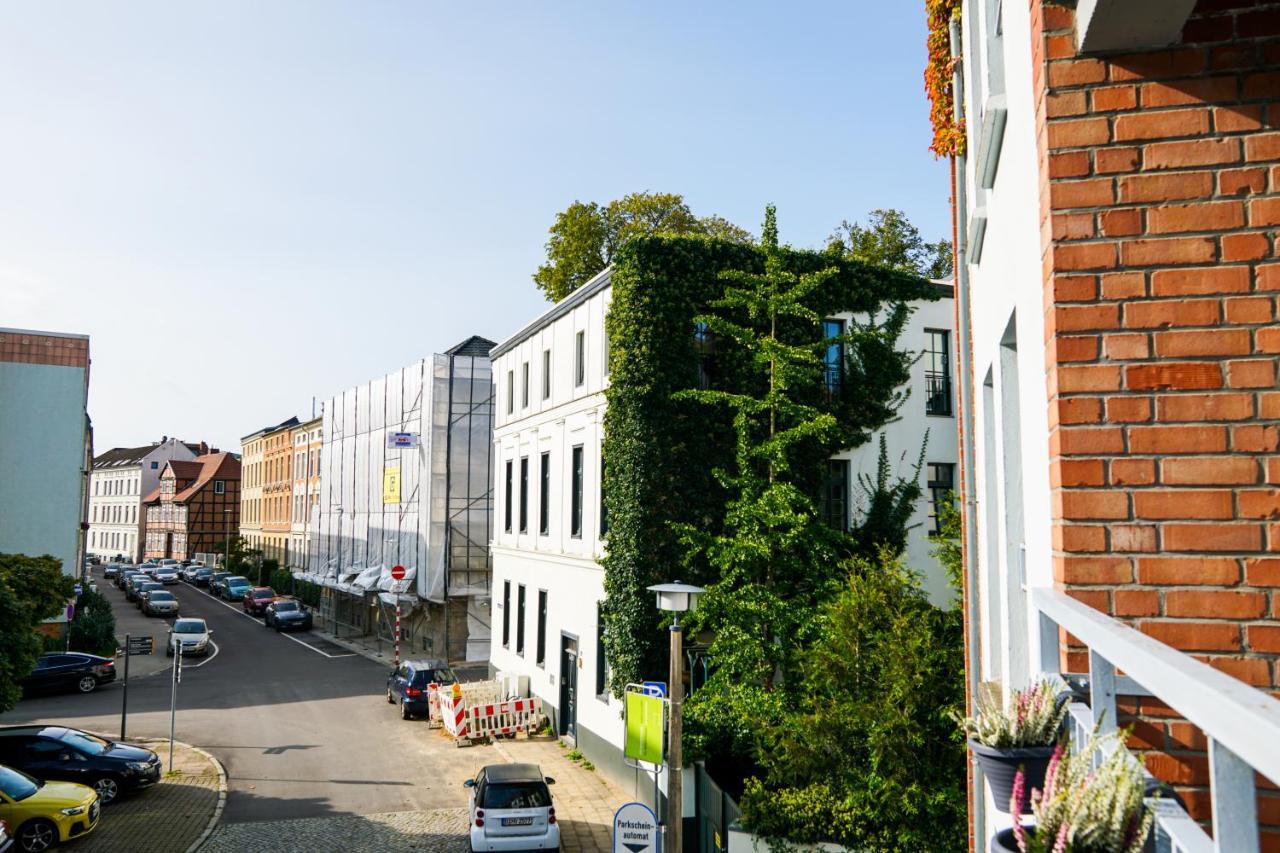 Gemuetliche Ferienwohnung In Der Altstadt Schwerin  Ngoại thất bức ảnh